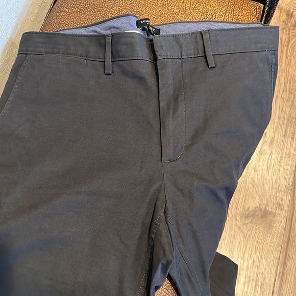 Banana Republic Chinos quality cotton stretch manufactured for comfortable fit! - Picture 3 of 8
